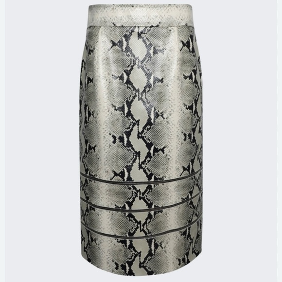 NWT $4400 KHAITE Isla leather skirt in natural snake - Size 10 - Picture 2 of 16